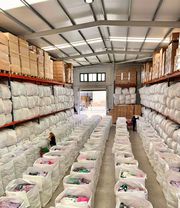  Компания Cosmos Textil - крупный дистрибьютор стоковой одежды, россия